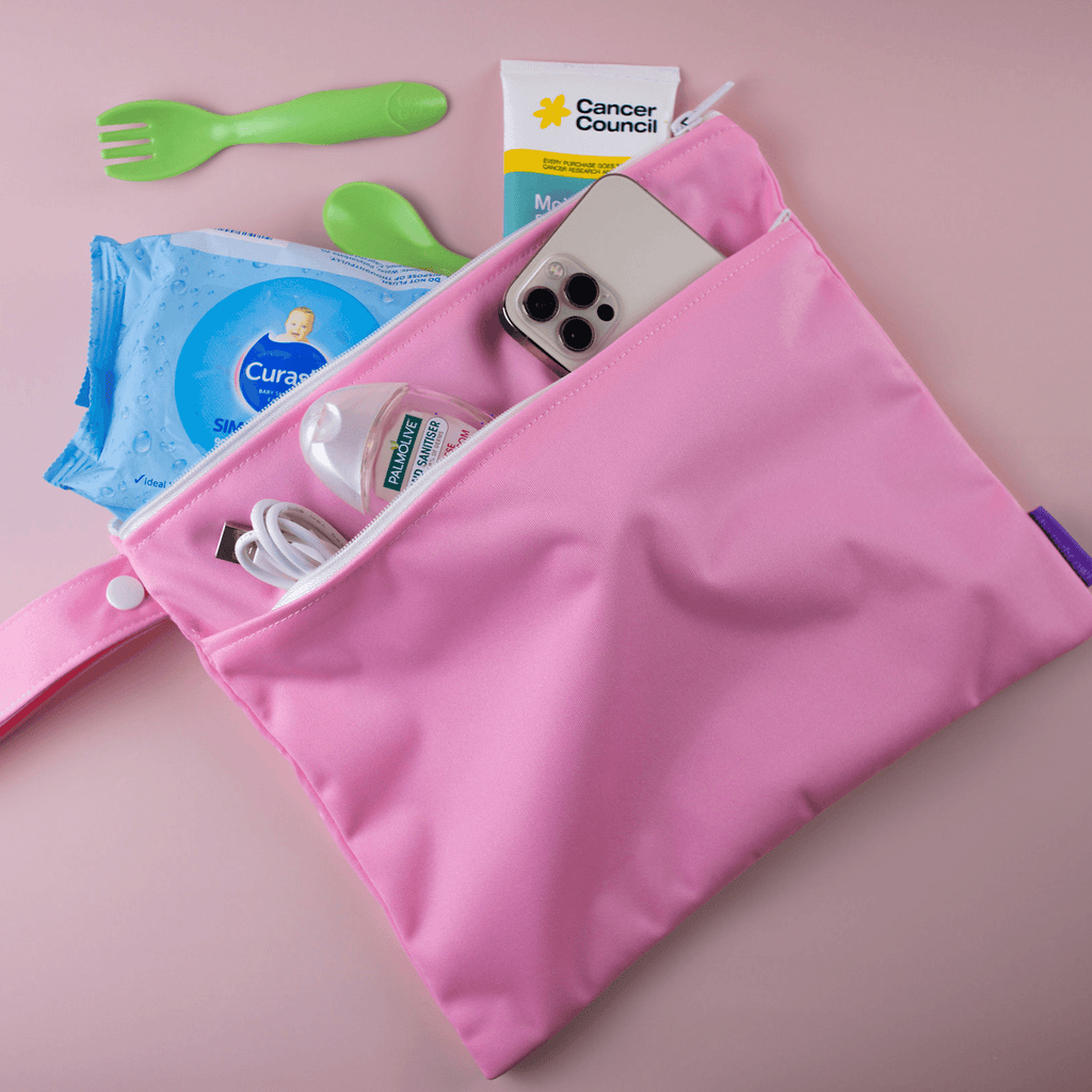 Ultimate: Xmas Pump Bundle - Mumma Owl The Night Owl Twin Bundle Image of a Wearable Breast Pump: Innovative wearable hands free breast pump designed for hands-free, portable breast pump use by The Night Owl. This Wearable portable breast pump is perfect for busy mums - Wearable Breast Pump